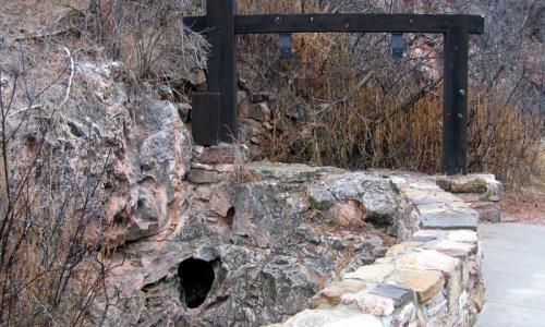 Natural Entrance to Wind Cave
