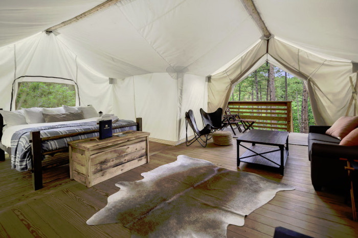 Under Canvas Mt Rushmore — , 