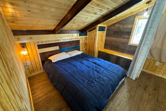 Mystic Hills Hideaway — , 