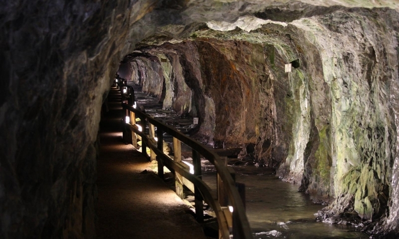 thunderhead underground falls
