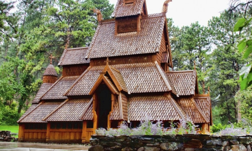 Chapel in the Hills